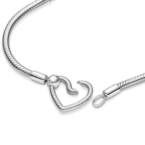 Alternative view of Vòng Pandora Moments Bạc Khóa Cài Trái Tim